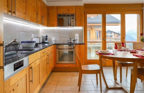 Saint-Pierre-de-Clages Apartment | Domaine des Reines C10 by Interhome