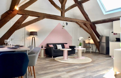 Petit Moisenay Apartment | Domaine des Trois Châteaux