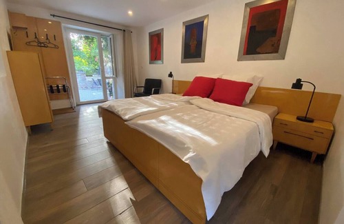 Bussiere-Saint-Georges Bed & Breakfast | Domaine des Capucins Room 1