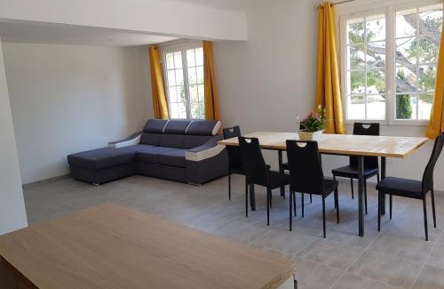 Monteux House | Domaines des confines