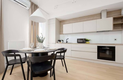 Mokotow Apartment | Domaniewska 47A | Warsaw | Prestigious Apartment | Sauna