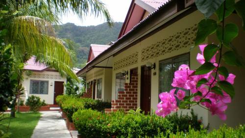Kata Resort | Dome Resort SHA Plus