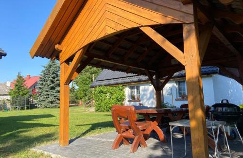 Lniano Ski Chalet | Domek nad jeziorem Bory Tucholskie las jeziora wakacje weekend Błądzim