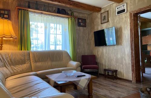 Lniano Ski Chalet | Domek nad jeziorem Bory Tucholskie las jeziora wakacje weekend Błądzim