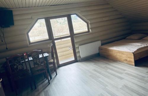 Soymy House | Domik Zubanicha