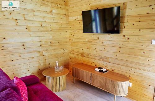 Zlocieniec Apartment | Domki Słodka Woda "Żuraw i Fuksja"