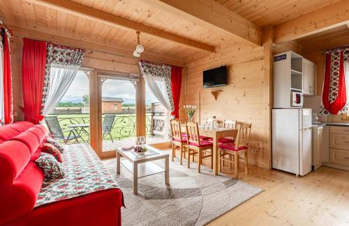 Szaflary Ski Chalet | DOMKI TATRY z jacuzzi i sauną w cenie - spokojna okolica - świetna dla rodzin z dziećmi lub grupy znajomych!