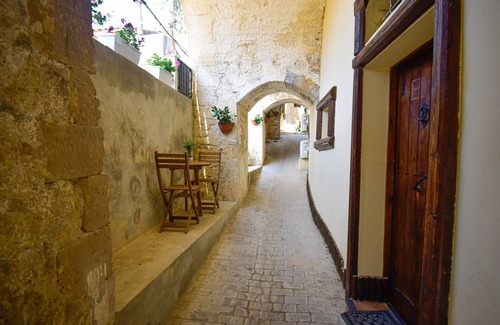 Modica House | Domum in petra, the house in the rock. A short walk from the historic center of Modica