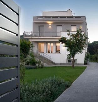 Lake Bracciano House | DomusBiri