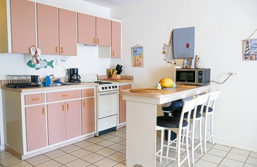 Vilomar Condo | Don Julio's Beach Studio. A nice place to relax and enjoy beautiful playa Azul.