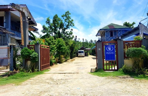 General Luna Bed & Breakfast | Don Remegio Villas Siargao