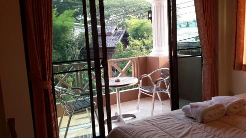 Pa Daet Hotel | Donchai House Guest House& Cafe