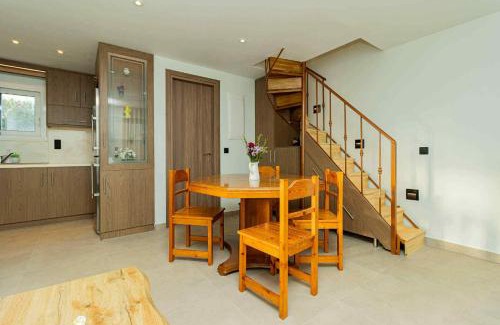 Tragana House | Donikas House
