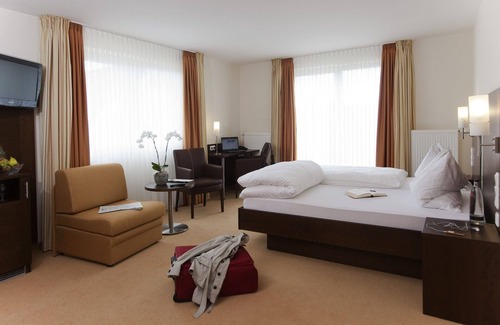 Bad Soden-Salmuenster Apartment | Doppelzimmer Business mit Dusche und WC