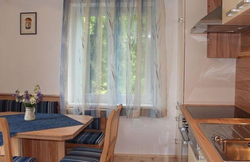 Treffen Other | Doppelzimmer 4 Kastanienbaum - Bauernhof - Landhaus Hofer