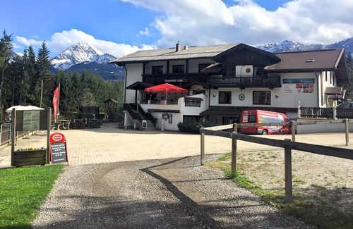 Faak am See Apartment | Doppelzimmer, Dusche, WC - Aktiv-appartements Karawanken Lodge