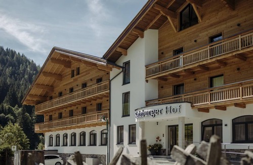 Dienten am Hochkoenig House | Doppelzimmer mit Dusche od. Bad, 1-3 Nächte - Hotel Salzburger Hof