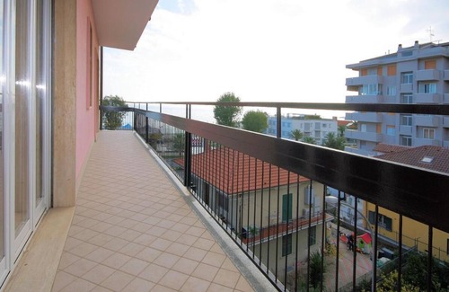 Marina di Andora Apartment | Doria 6 Int 5 - Two Bedroom Apartment, Sleeps 6