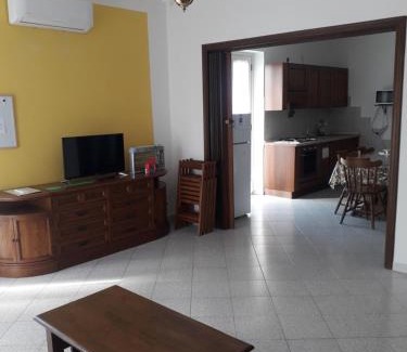 Scalea House | Dorotea Farm, dove saltiamo sull'amore e i sogni!