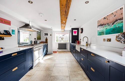 Holworth Cottage | Dorset Thatched Village Hideaway close to Jurassic Coast