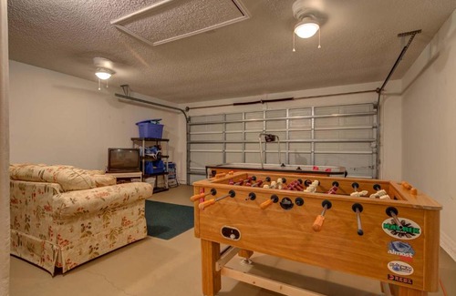 Clear Creek House | Doryce's Silver Creek Vacation Home