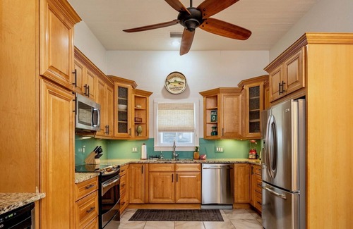 Uptown - Upper Duval House | *DOS CASITAS @ DUVAL* Old Town Cottage & Private Pool + LAST KEY SERVICES