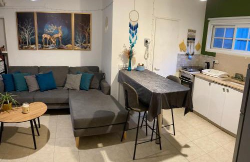 Tel Aviv Promenade Apartment | Dotan's Boutique Apartments - By The Beach!