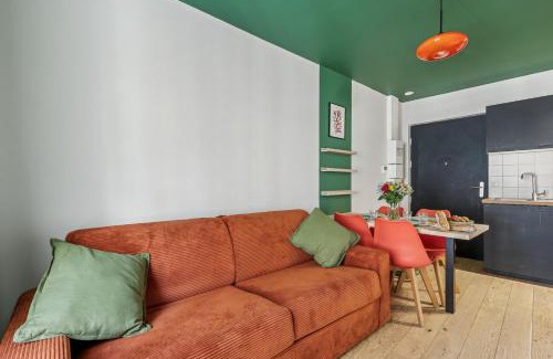 Silly-Gallieni Apartment | Double Apartment l 15min from Eiffel Tower by Car
