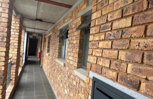 Pretoria Apartment | Double Bed in the Capital City