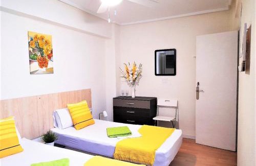 En Corts House | Double cozy room. Ruzafa - perfect place to stay
