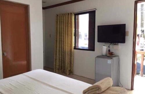 Boracay Island Hotel | Double Diamond Inn Guest House