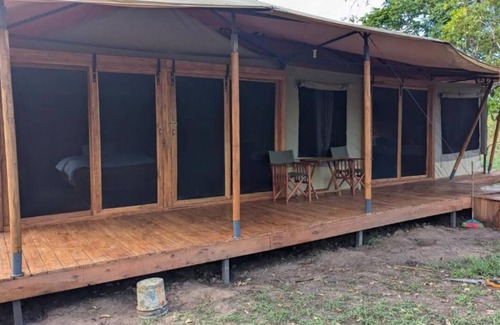 Mikumi House | Double G safaris and Camp Mikumi - Family Bungalow