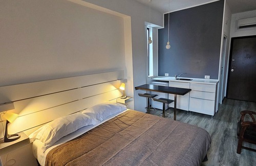 Potenza House | Double or Twin Beds Studio Apartment