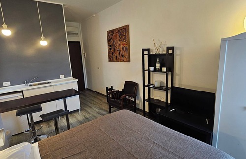 Potenza House | Double or Twin Beds Studio Apartment