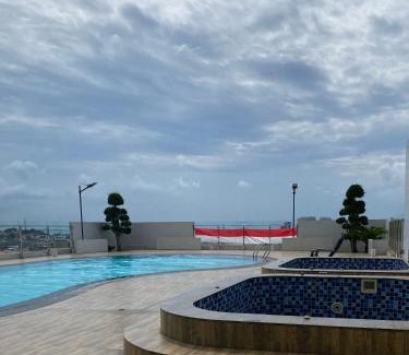 Lubuk Baja Apartment | Double Queen Room Formosa Residence by Skyline
