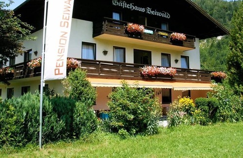 Golling an der Salzach Apartment | Double room with shower, WC - Pension Seiwald