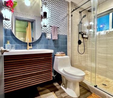 Wilton Manors Hotel | Double Rainbow Suites 24th