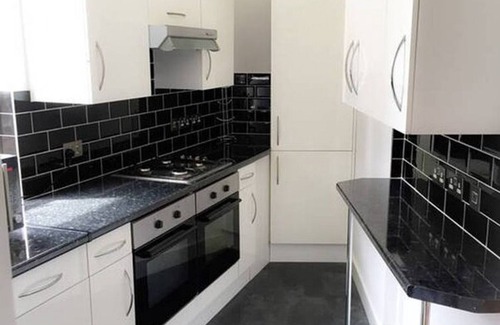 Limehouse Apartment | Double Room 1 in flat on East London.