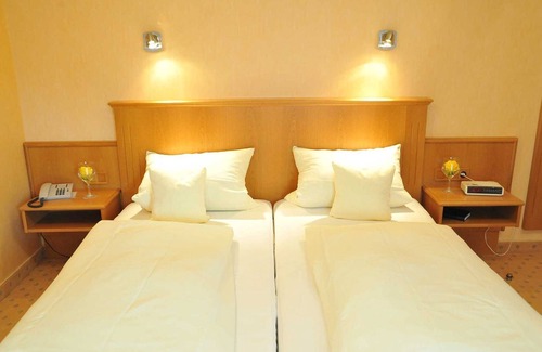 Oberzent Hotel | Double room 10, 24m² - Waldgasthof Reussenkreuz
