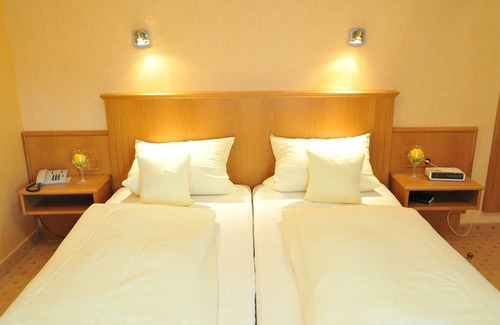 Oberzent Hotel | Double room 21, 18m² - Waldgasthof Reussenkreuz