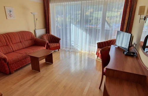 Anger House | Double room A | balcony (1-2 nights) - Hotel Angerer-Hof