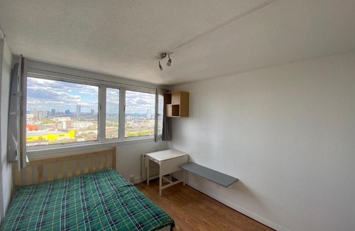 Bow House | Double room in Bow, Amazing Olympic Park views!