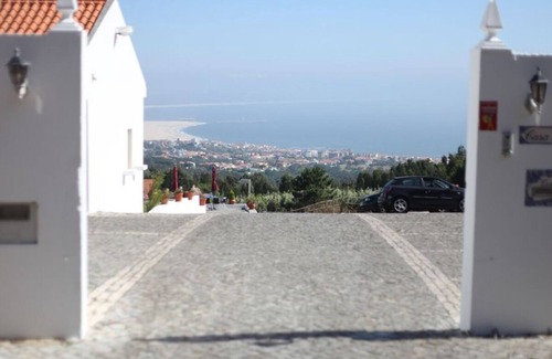 Quiaios House | Double room n°2, quiet location.