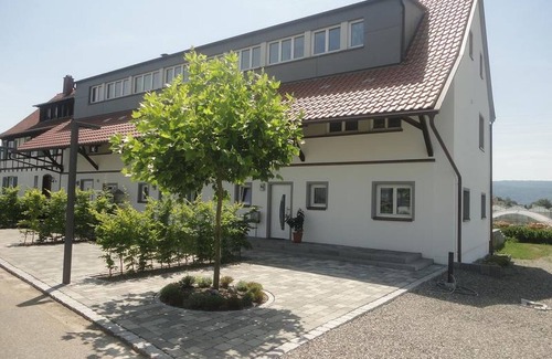 Reichenau Apartment | Double room on the first floor, 30sqm, with kitchenette, shower and WC