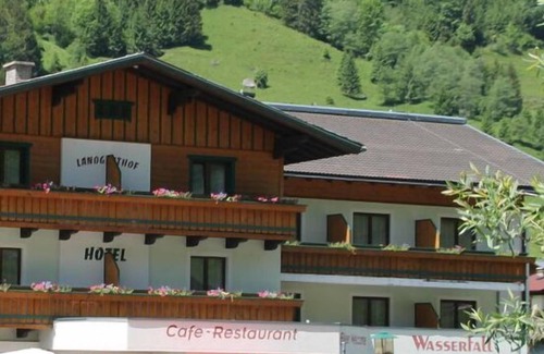 Fusch an der Grossglocknerstrasse House | Double room Standard - Waterfall, Hotel