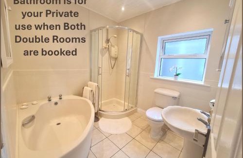 Douglas House | Double & Single Room Options in Quiet, Relaxing Home in Frankfield