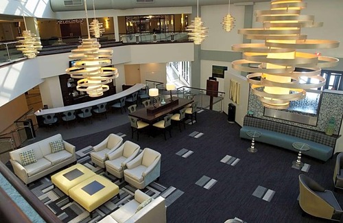 North Chesterfield Hotel | Doubletree by Hilton Richmond-Midlothian