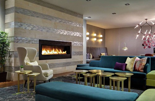 Fairfield Hotel | DoubleTree by Hilton Fairfield Hotel & Suites