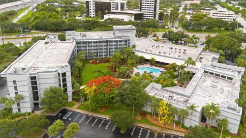 Palm Beach Gardens Hotel | DoubleTree by Hilton Palm Beach Gardens