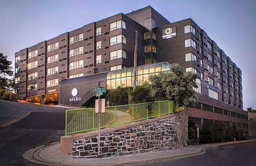 Downtown St. John's Hotel | DoubleTree by Hilton St. John's Habourview